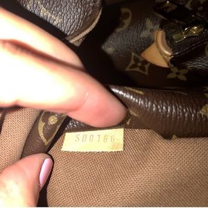 Louis Vuitton Totally Tote MM Authentic